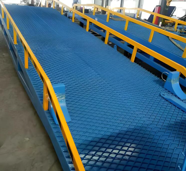 利津移动式液压登车桥